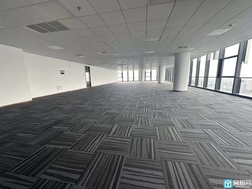 宁波中心隔壁5A写字楼出租：470.38平米租金：3.46元/平米含税/天