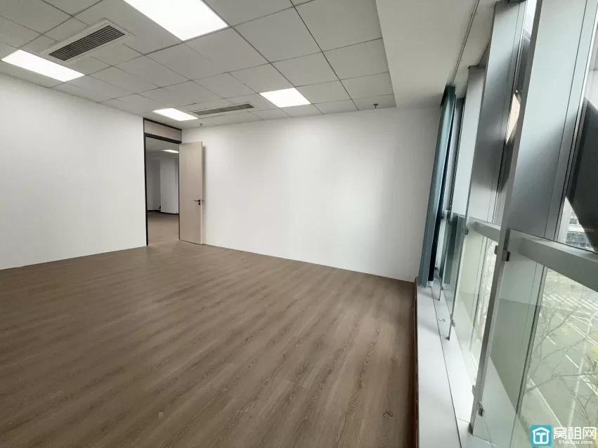 南部商务区加利利海运大厦211.2平米办公室出租特价1元/㎡/天