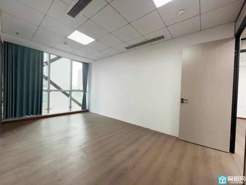 南部商务区加利利海运大厦211.2平米办公室出租特价1元/㎡/天