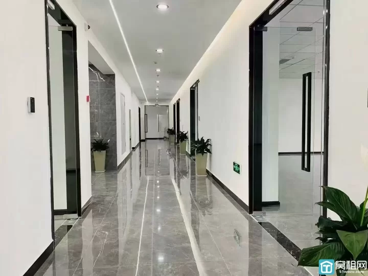 宁波海曙区集士港镇写字楼恒宇中心160平精装东南北三面采光，带全套家具，拎包办公