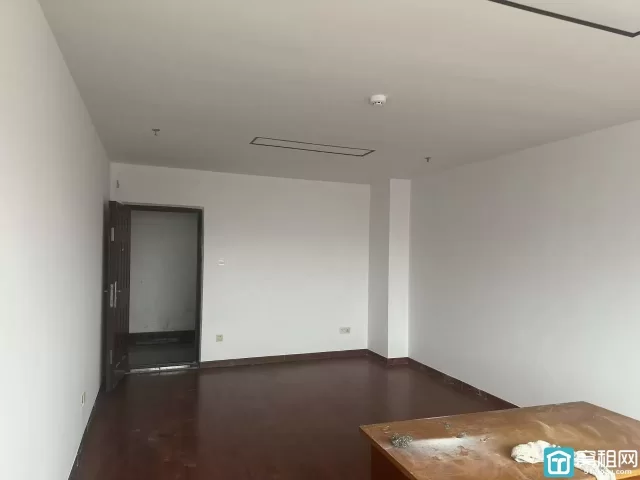 鄞州区开丰大厦出租41.35平米办公室出租1500元/月