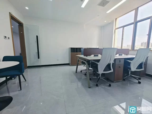 宁波客运中心附近嘉乐东亿大厦型70平 带全套家具网络 4000块出租
