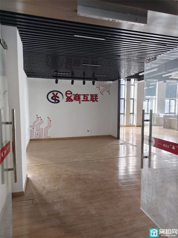 宁波市镇海区镇海大道中段432号 鼎信大厦精装带家具｜250㎡通透办公室｜可拎包入驻｜稳定园区