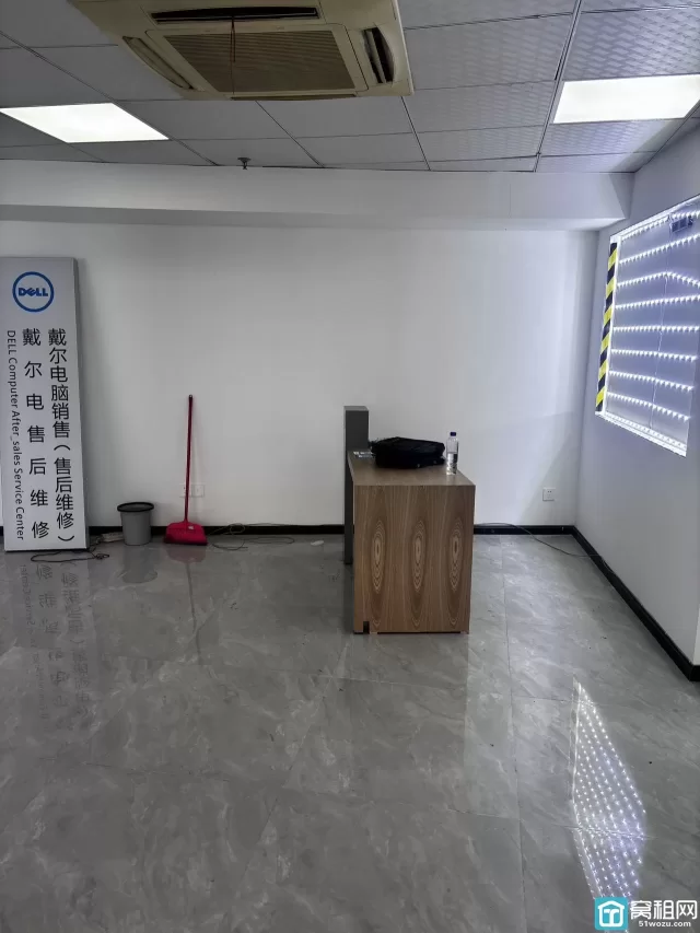 宁波海曙区鼓楼双地铁口直大写字楼恒隆中心100平米办公室出租5500元/月