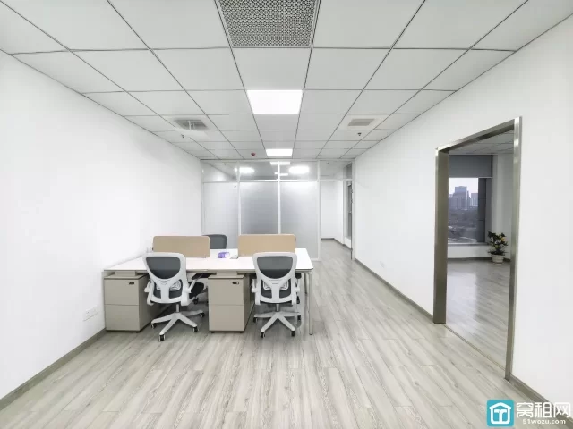 宁波东部新城附近前程国际100平米写字楼出租4500一个月
