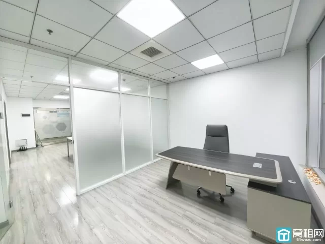 宁波东部新城附近前程国际100平米写字楼出租4500一个月