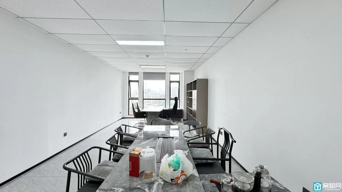 宁波银亿东岸A座供销大厦417平方写字楼朝南 单价2.2元/平米