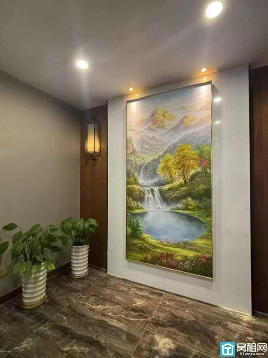 宁波鄞州商会大厦对面南苑环球豪华会所装修，带全屋音响，216平电梯口，东北双面采光出租