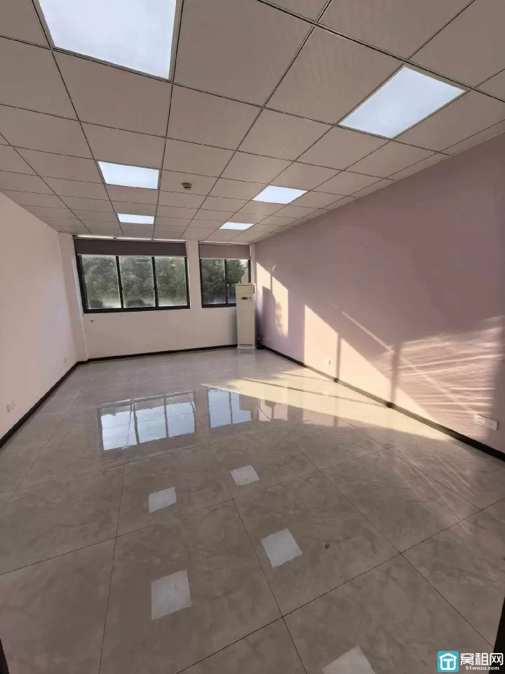 宁波海曙区城西集士港小面积，50平特惠价1400元/月出租