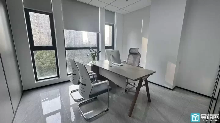 鄞州区和丰广场对面供销大厦105平 朝南～两隔间，带家具～拎包办公