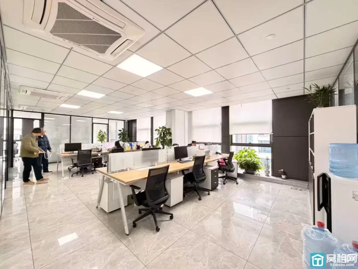 宁波大海大厦隔壁写字楼泰康大厦 新出好办公室310㎡｜5个隔间 电梯口黄金位置