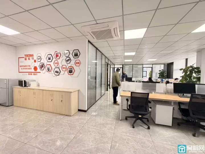 宁波大海大厦隔壁写字楼泰康大厦 新出好办公室310㎡｜5个隔间 电梯口黄金位置