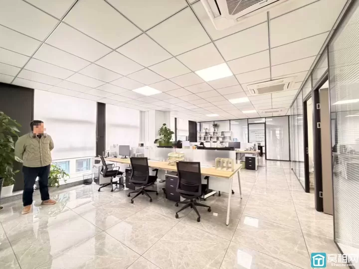 宁波大海大厦隔壁写字楼泰康大厦 新出好办公室310㎡｜5个隔间 电梯口黄金位置