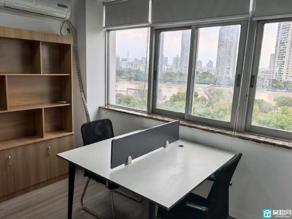 宁波海曙区莲桥第附近新景江大厦朝东江景房，独立空调，可坐4人办公