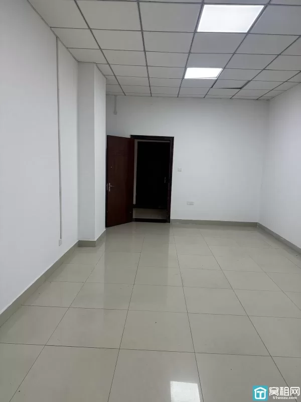 北仑小港写字楼华业科技园50平米出租1100元不含税