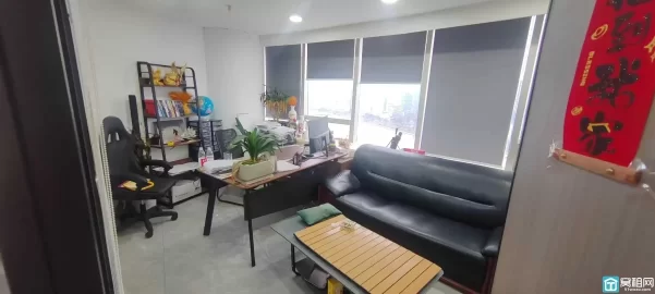 宁波海曙写字楼中农信大厦江景房98平带全套家具两个隔间租金4000每月