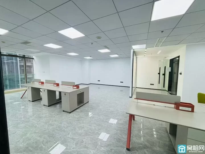 宁波商会国贸大厦出租210平方办公室租金11500元东北双面采光