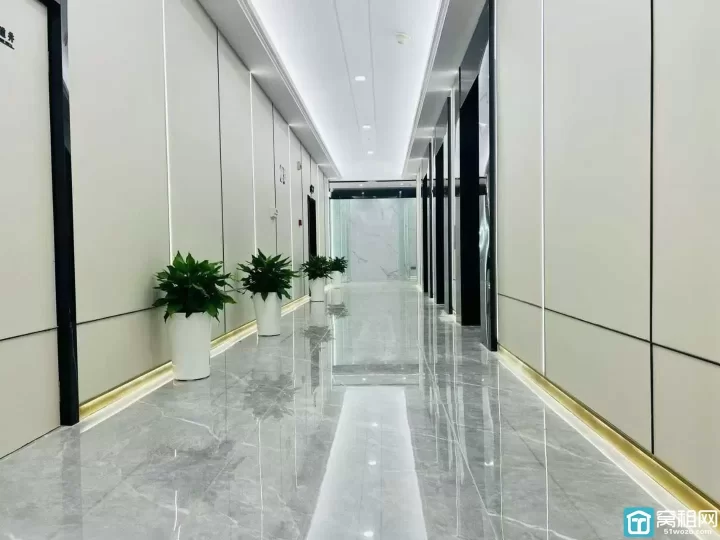 鄞州区宁波商会大厦写字楼出租电梯口位置359平方17400元带水源