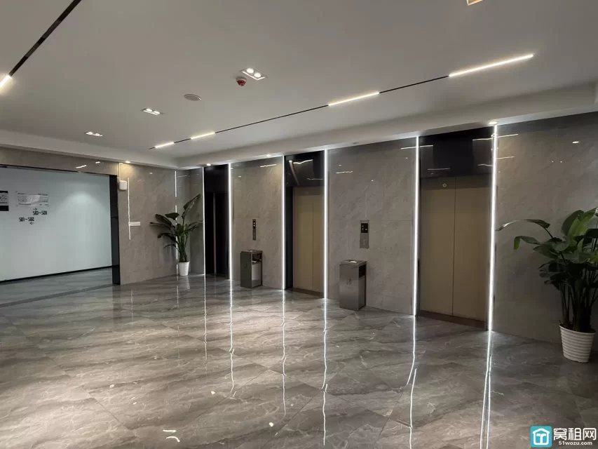 宁波集士港办公楼君寰科创中心大厦出租面积205平租金：5500/月