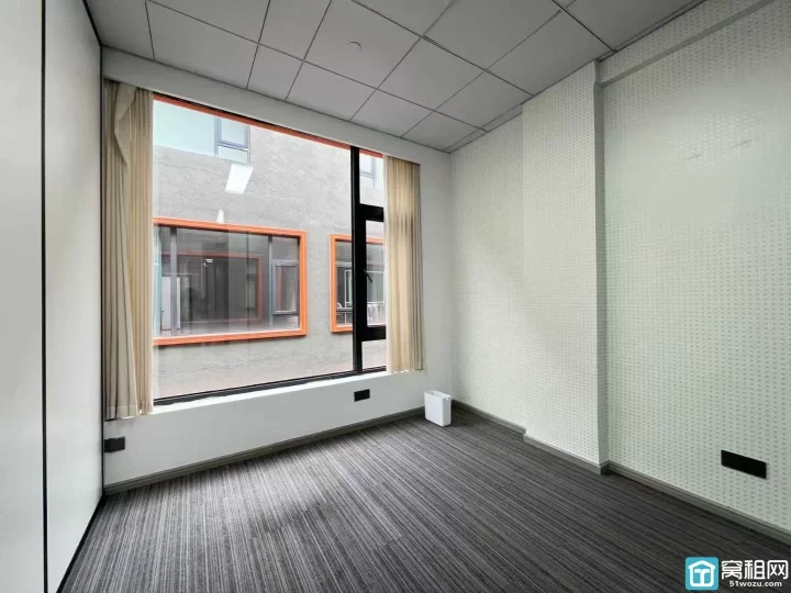 宁波明空间创业园 1+3楼办公好房 45平 +155平独立分层 私密性强，空间实用 办公接待两不误