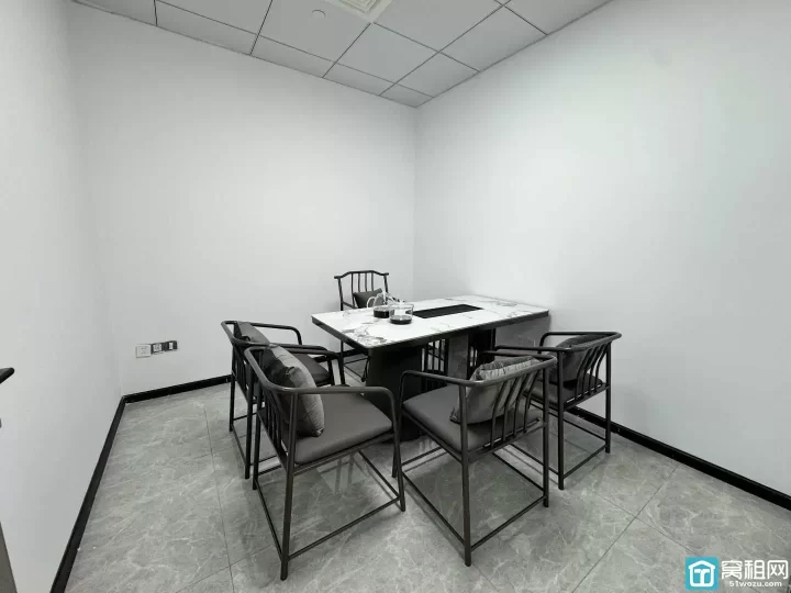 宁波鄞州区城南商务大厦 116㎡ 精装办公室 带家具｜拎包即用 视野开阔，采光超棒