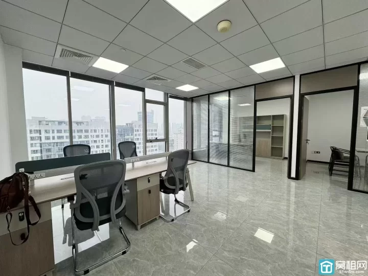 宁波鄞州区城南商务大厦 116㎡ 精装办公室 带家具｜拎包即用 视野开阔，采光超棒