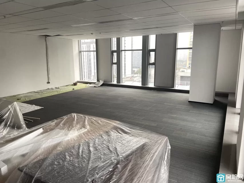 宁波鄞州区福明街道恒创中心大厦152平办公室出租1.9元/㎡/天（含税）