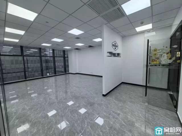 宁波南部商务区嘉美大厦131平，西北双面落地窗写字楼出租