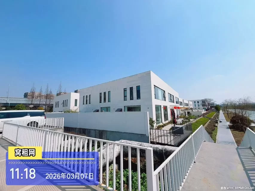 宁波上宸·新业港停车收费