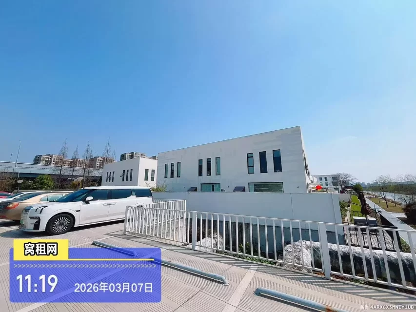 宁波上宸·新业港停车收费