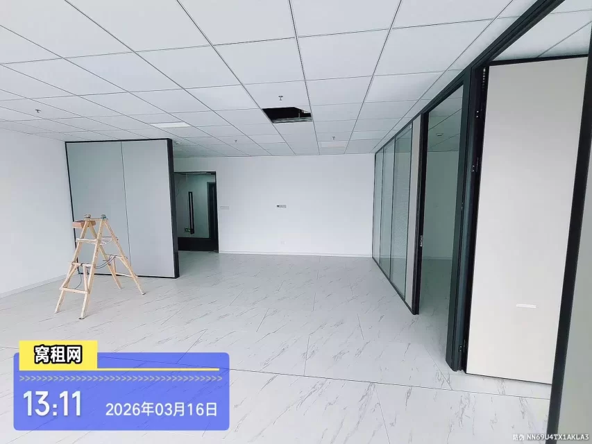 宁波高铁站站附近中信银行大厦131平米高端写字楼出租