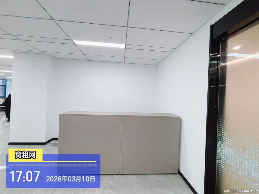 宁波环领未来大楼358平米精装修办公室出租18000元/月