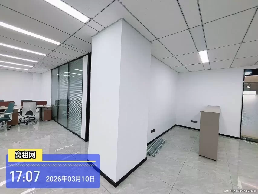 宁波环领未来大楼358平米精装修办公室出租18000元/月