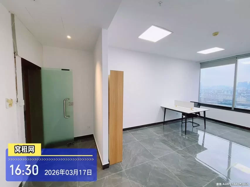 宁波火车站北广场50米月湖银座写字楼出租43平米1600元/月