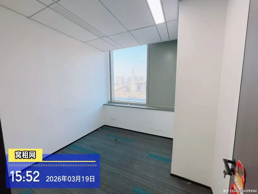 宁波东部新城国际会展中心隔壁宁兴国贸大厦1134平米精装修办公室出租