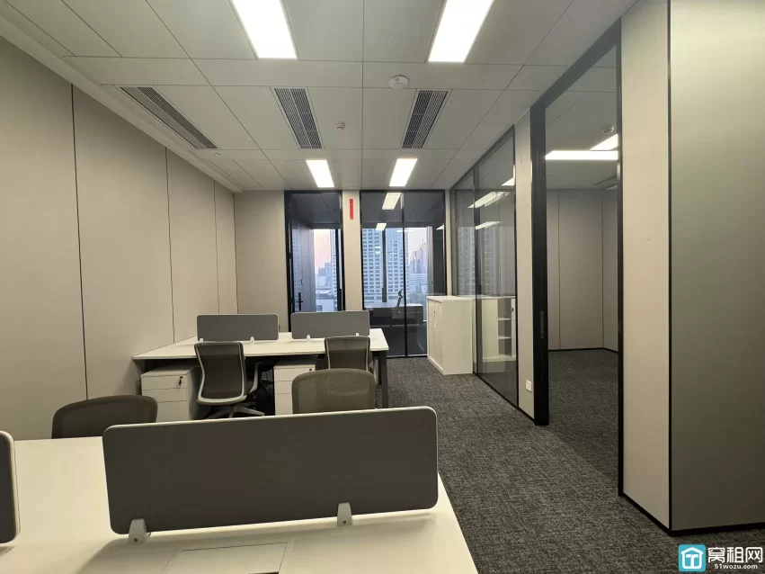 新世界宁波塔110平户型推荐，朝江朝公园，拧包入驻