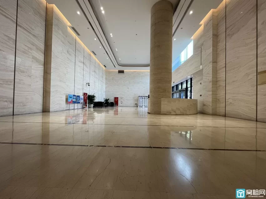 海曙区政府旁鼓楼地铁站附近和创大厦288.86平方米办公用房出租