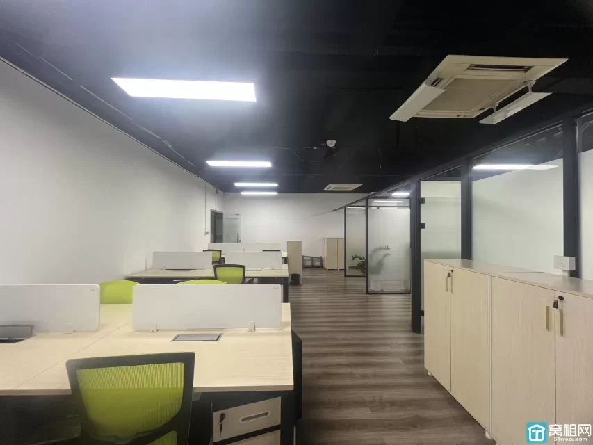 海曙区政府旁鼓楼地铁站附近和创大厦288.86平方米办公用房出租