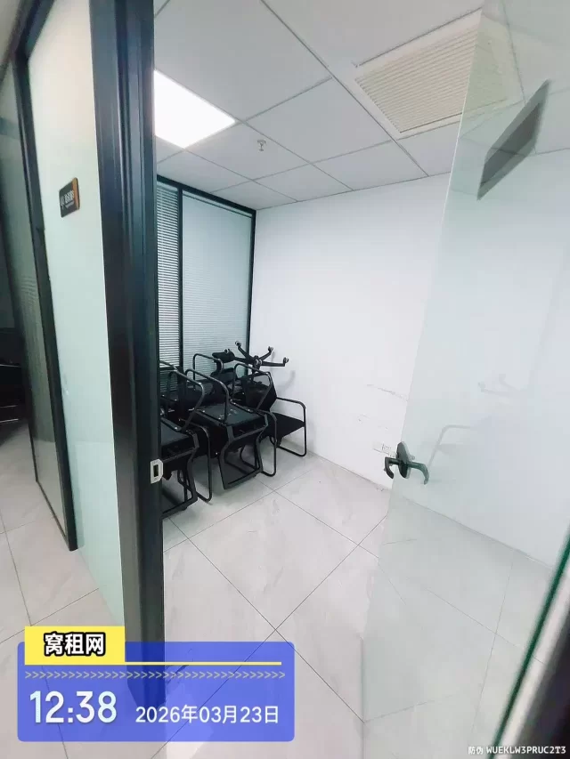 宁波天一广场环球中心大厦270平米办公楼出租多个隔间