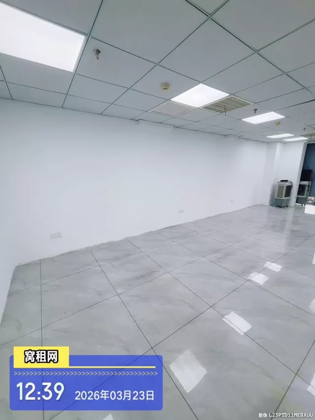 宁波天一广场环球中心大厦270平米办公楼出租多个隔间