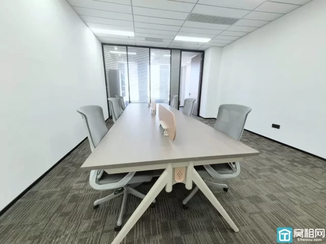 宁波万科云谷中心大厦95平米精装修办公室出租