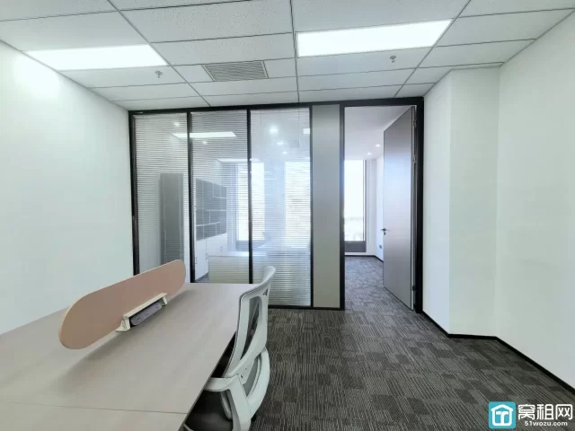 宁波万科云谷中心大厦95平米精装修办公室出租