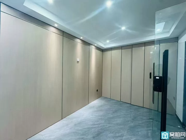 宁波城南A座208平 价格8500元全新装修  3隔间