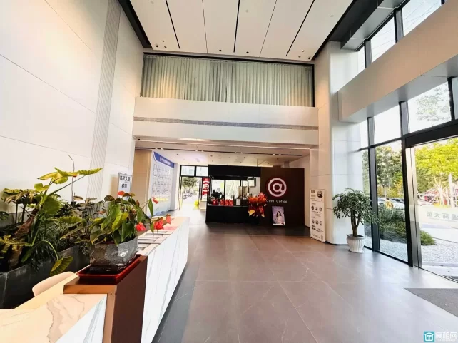 海曙龙湖天街对面面积75平方 精装 全面交付 写字楼4100元/月出租