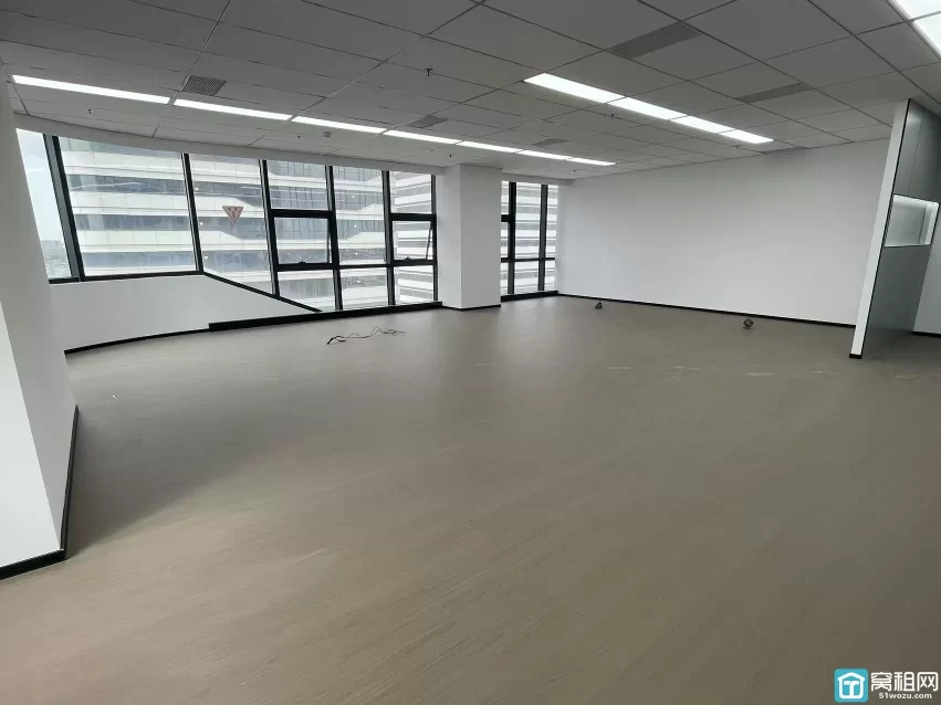 宁波镇海甬江科创协同中心出租179平写字楼精装修交付