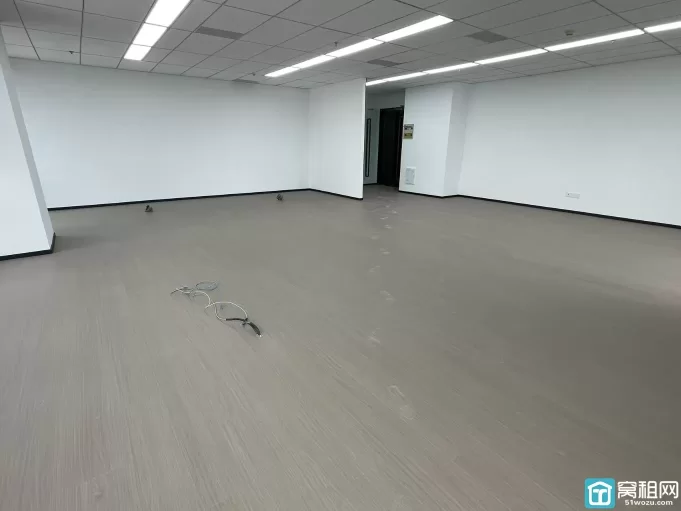 宁波镇海甬江科创协同中心出租179平写字楼精装修交付