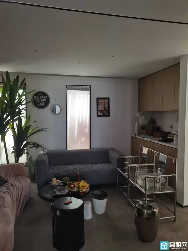 宁波市鄞州区 天童北路1501号麒麟大厦北楼面积151平米4200元出租