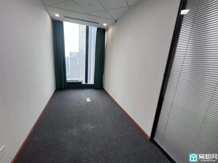 宁波东部新城中银大厦面积203平米办公室出租