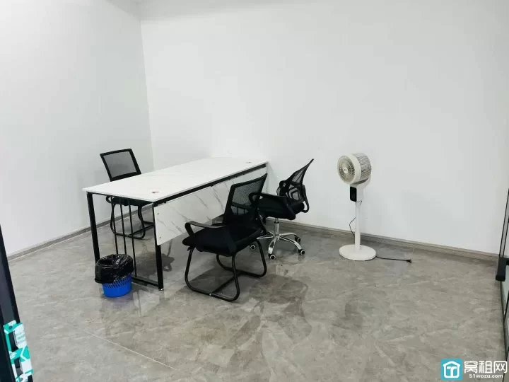 宁波海曙丽园尚都138平新出 来谈就租带家具办公室出租5100元