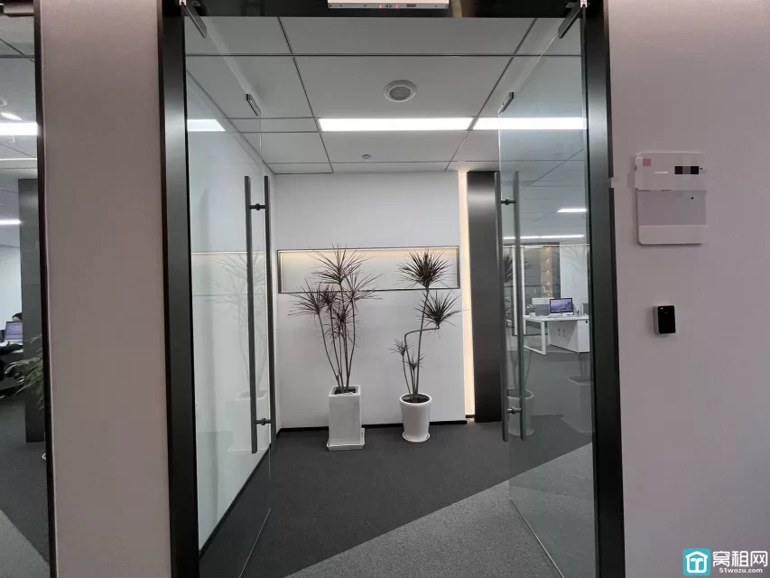 宁波宁兴国贸大厦200平办公室出租空调时间 24小时独立控制